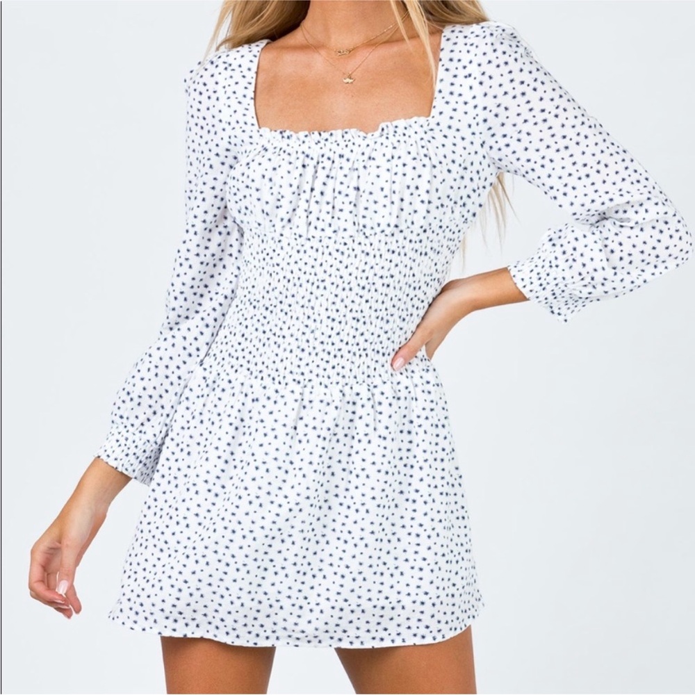 Princess Polly Mini Dress Womens Sz 0 White Floral Milkmaid Smocked Cottagecore